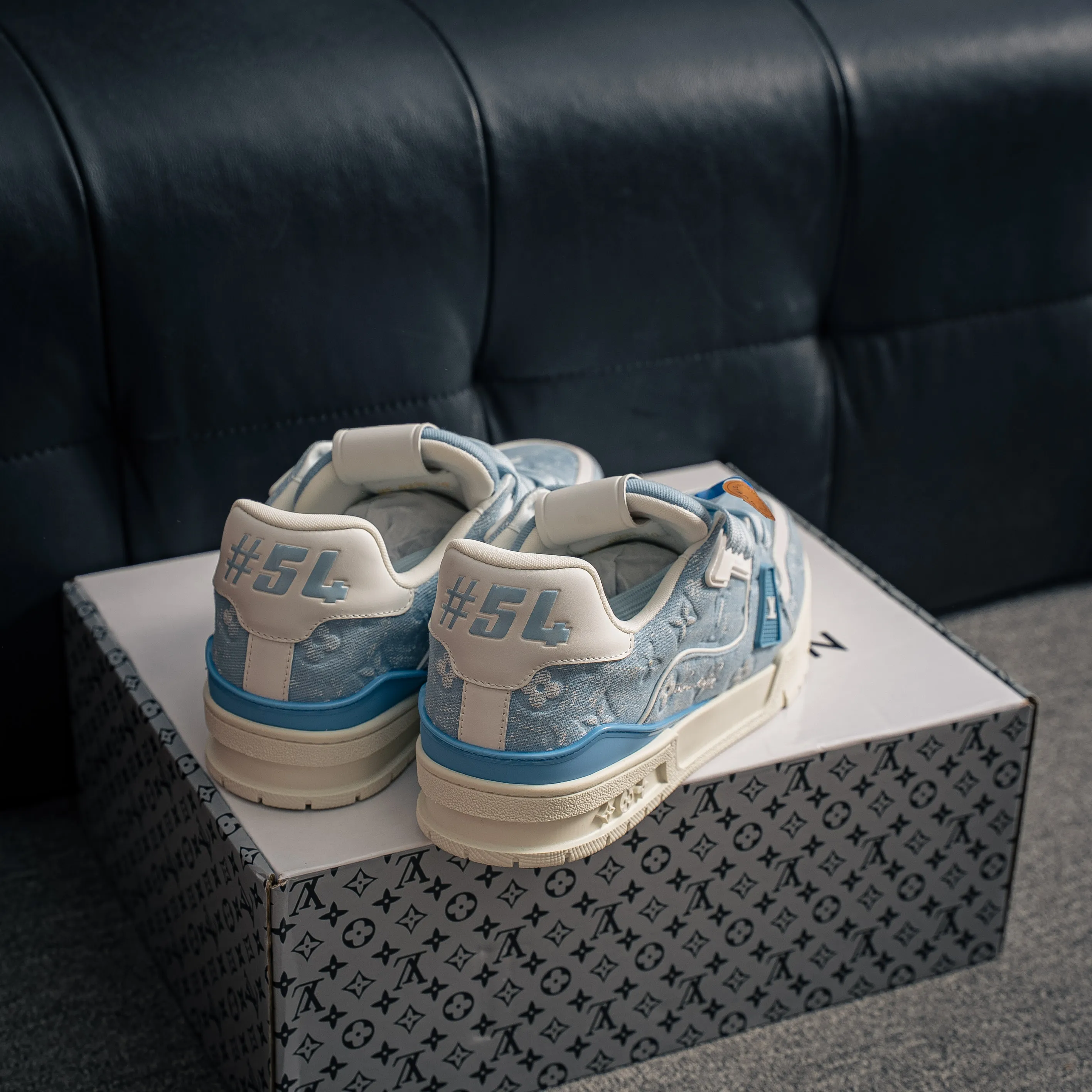 【L 2 】 Premium LV Classic New Arrival ✦ 1:1 ， ， ✦ Cowhide Leather Shoes ， LOGO ✦ + ，